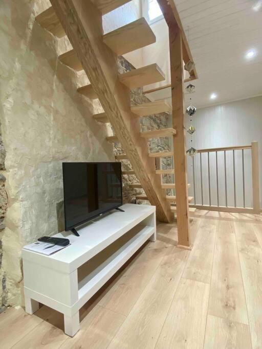 La Maison D Evahlia Creissels Buitenkant foto